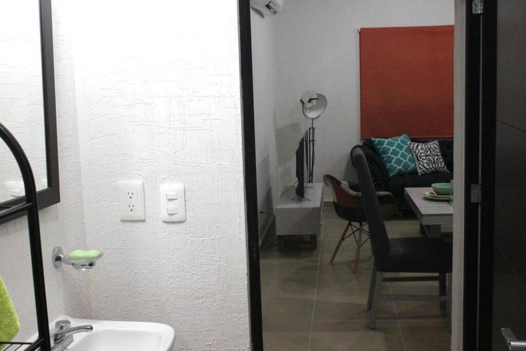 Apartamento Depa de PLAYA c/ALBERCA cerca de la 5a AVENIDA Playa del Carmen Exterior foto