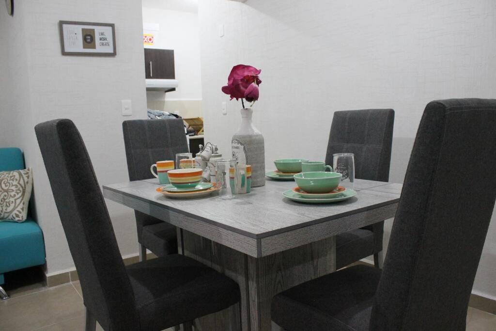 Apartamento Depa de PLAYA c/ALBERCA cerca de la 5a AVENIDA Playa del Carmen Exterior foto